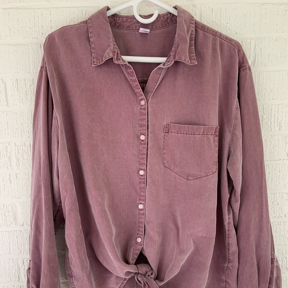 Long sleeve tie shirt